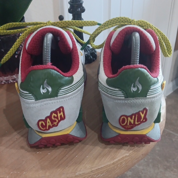 Screaming Jalapeno Puma Gold and Green Sneakers Rider Foam Soles CASH ONLY Heels - Picture 4 of 9